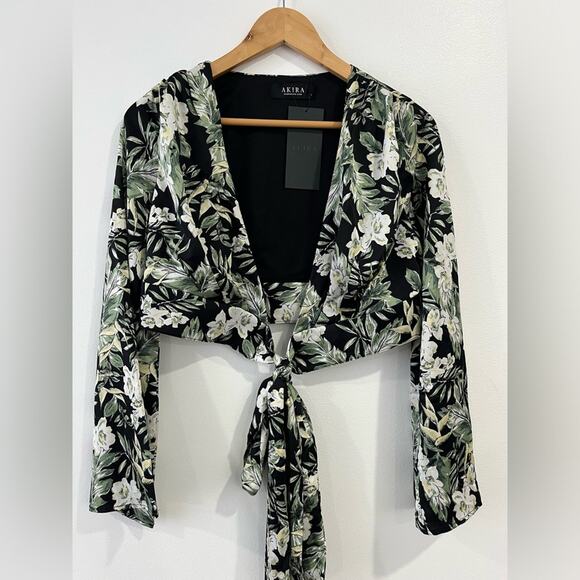 NWT Akira Be Honest Tropical Top Size Small - Picture 3 of 6